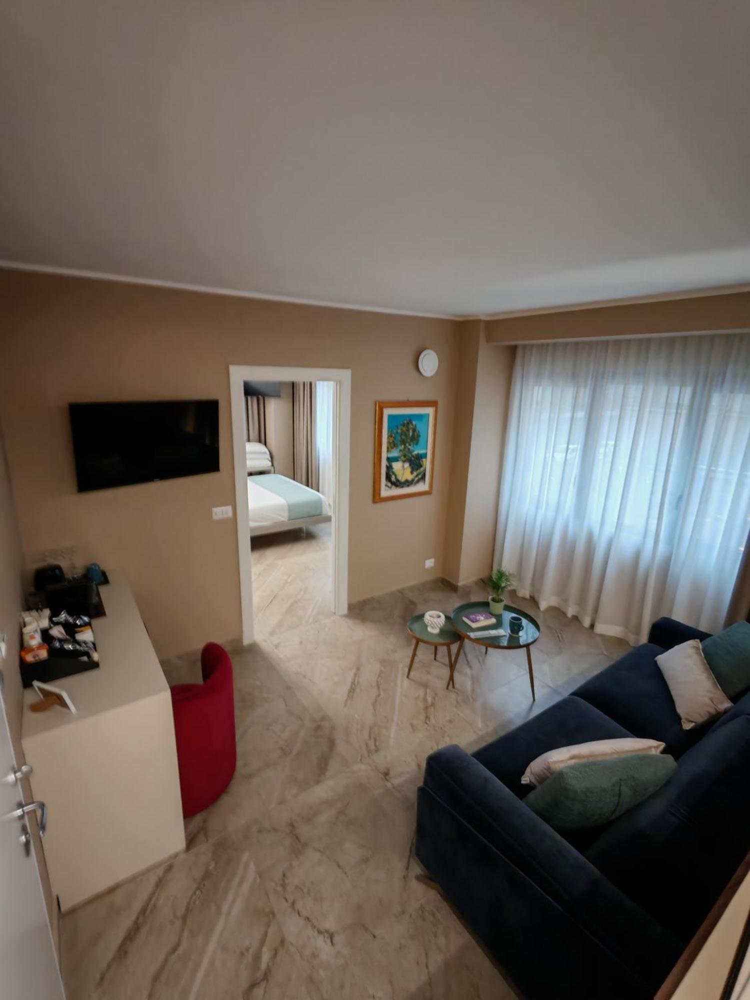 Effe4 Lovely Room 바리 객실 사진